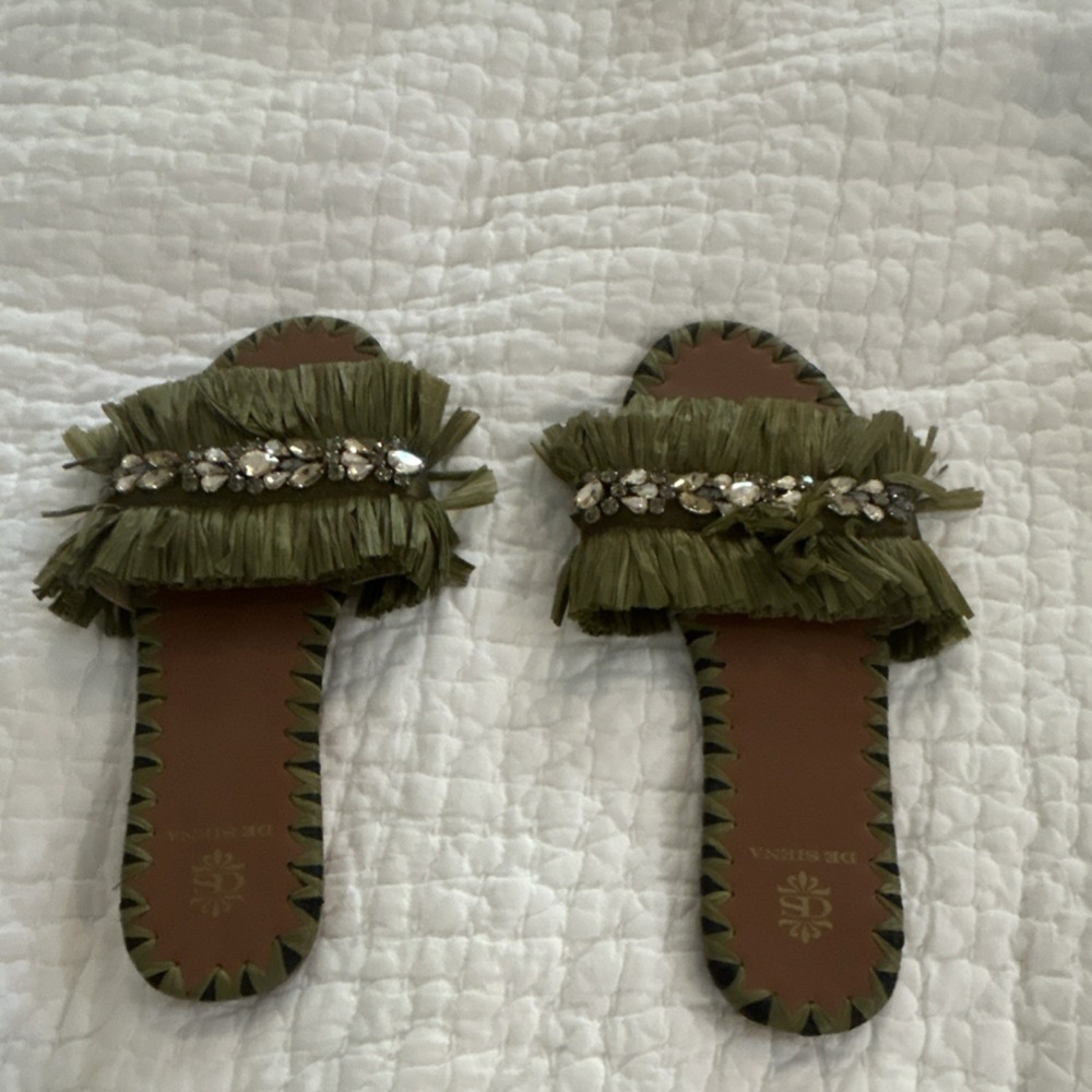 NWT De Siena Women's Green Raffia Beaded Fringe Slide Sandals EU 40 US 10